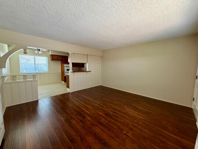 Unit #21 - 20336 Cohasset St