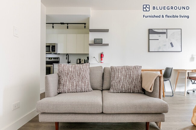 Photo - 21 E Chestnut St Unidad SI FL12-ID1295