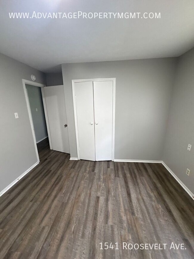 Photo - 1541 Roosevelt Ave
