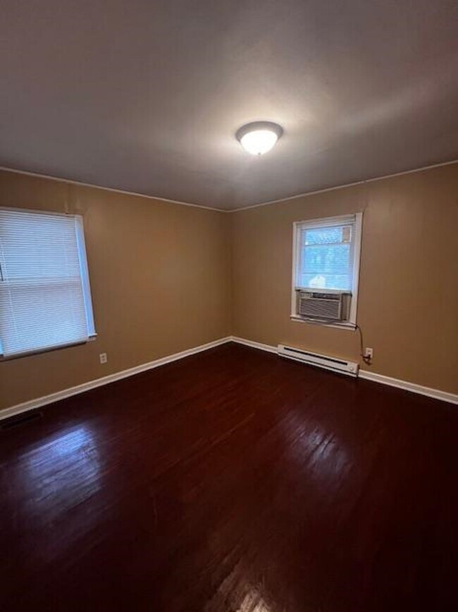 1006 Hackett St Apartments Unit B Greensboro, NC