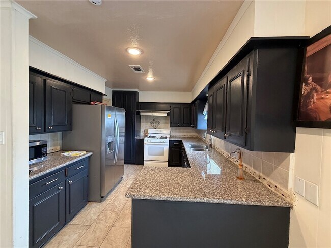 Photo - 6402 Tarna Ln