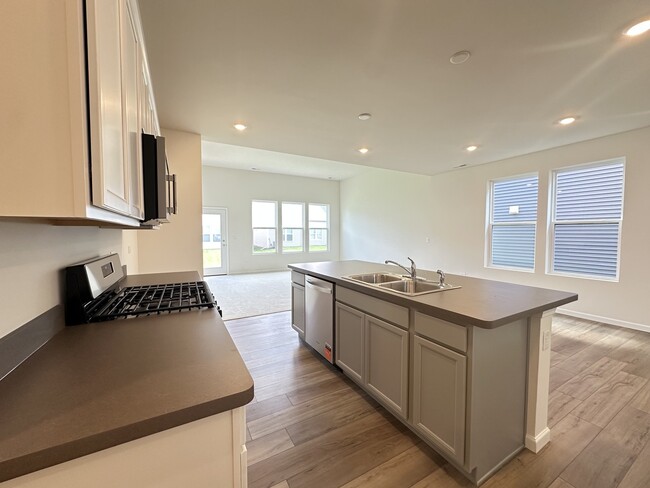 2656 Lawlor Ln