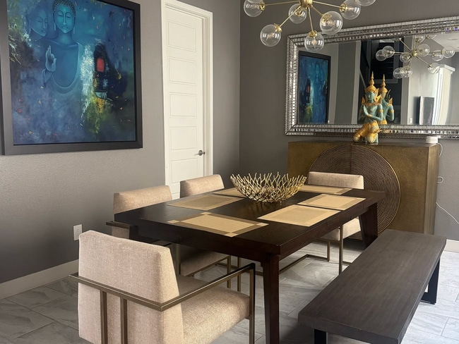 Photo - 217 Cromarty St