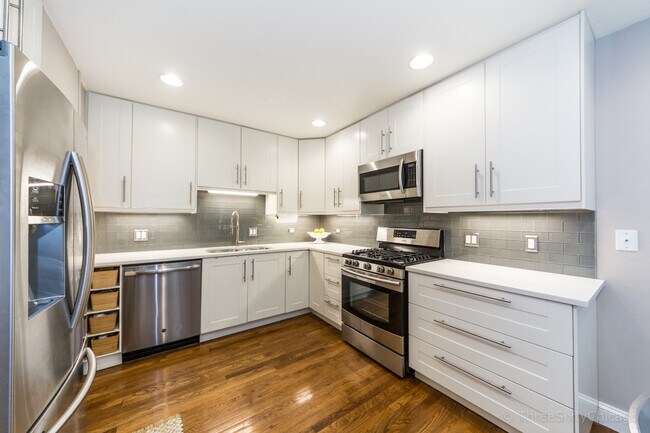 Photo - 1180 S Plymouth Ct