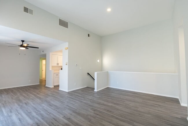 1527 Veteran Ave