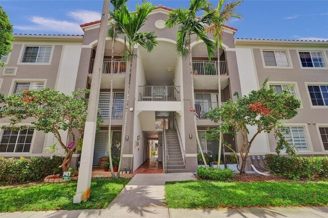 Photo - 6841 SW 44th St Unit 305