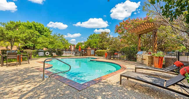 Photo - Parc Plaza Apartments