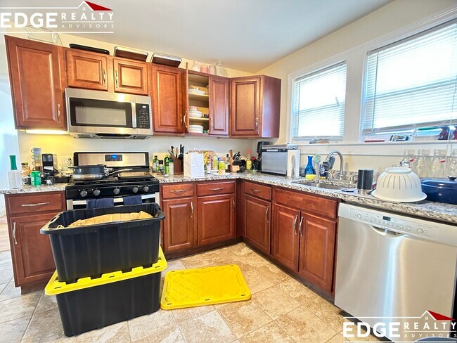 Photo - 27 Bostonia Ave Condo Unit 1