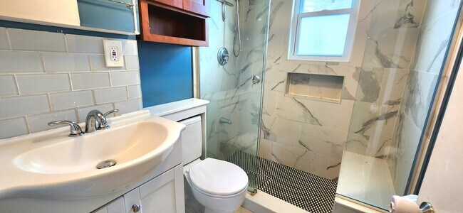 Photo - 75 Central Ave Unidad 2