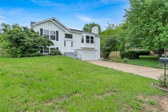 Photo - 802 Notre Dame Dr