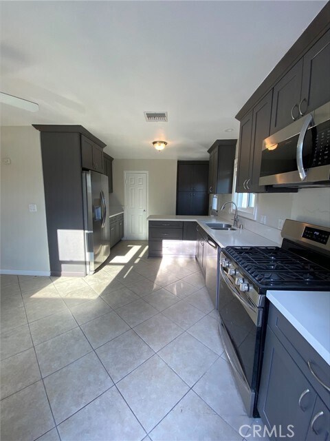 Photo - 16131 Warren Ln Casa