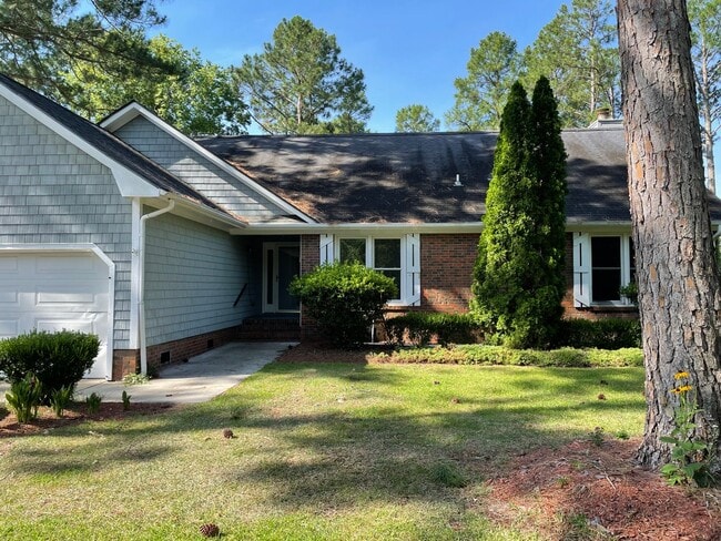 Photo - 904 Shipyard Point