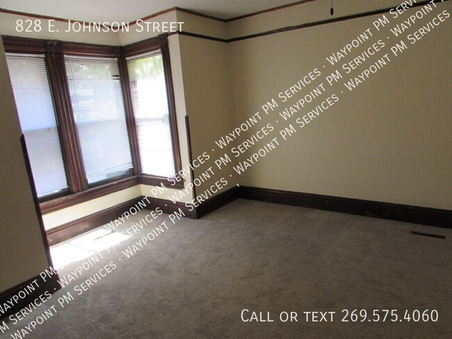 Photo - 828 E Johnson St