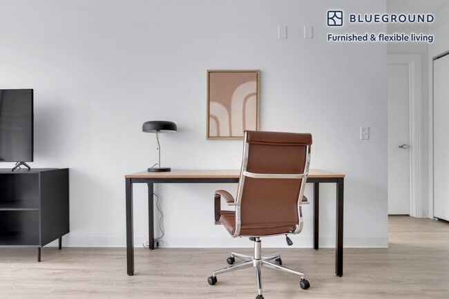 Photo - 808 W Van Buren St Unidad FL6-ID530