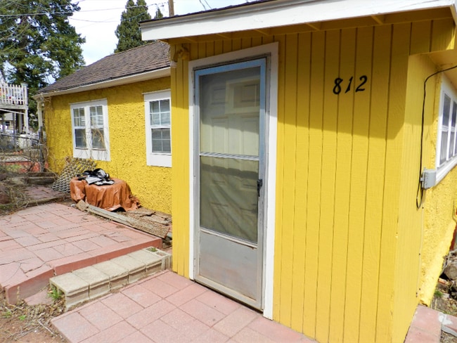 Photo - 812 Prospect Pl