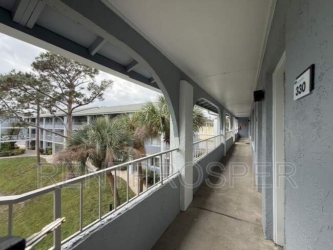 Photo - 121 Oyster Bay Cir Unidad #330