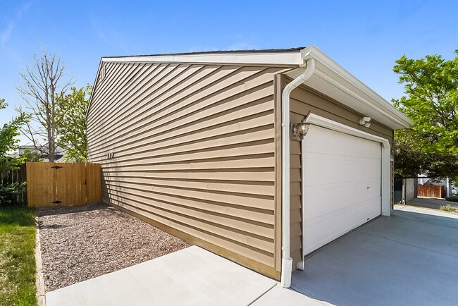 Photo - 19743 E Wagontrail Dr