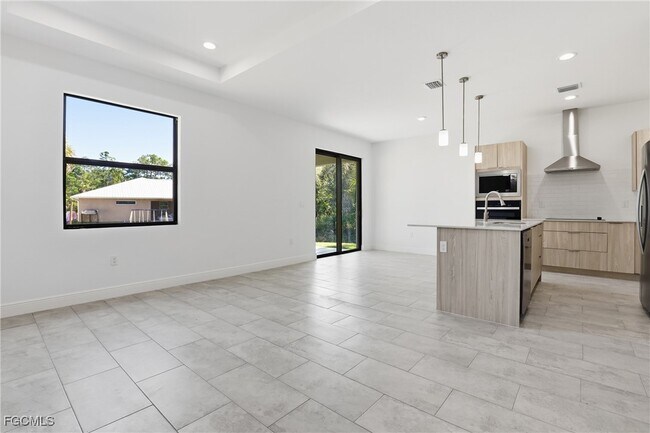 Photo - 1087 Rugby Cir