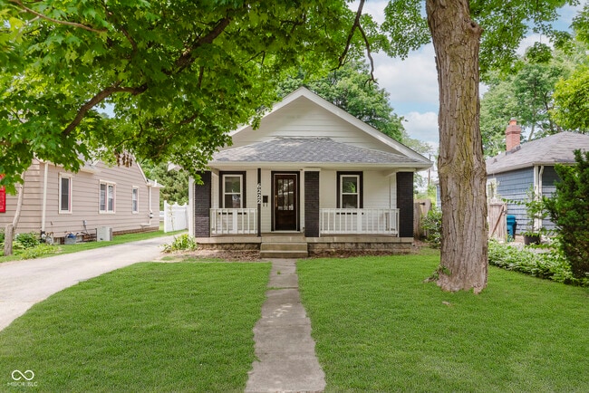 Photo - 6222 Kingsley Dr House