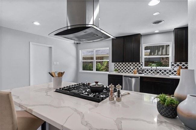Photo - 1747 Maux Dr