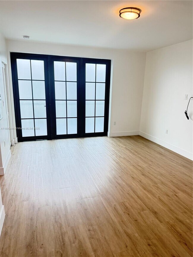 Photo - 4100 SW 64th Ave Unit 401