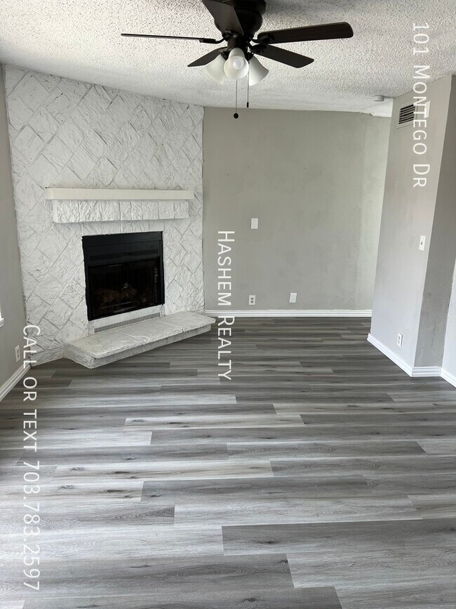 Photo - Beautiful & Spacious Duplex 3 Bedrooms 2 B...