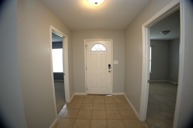 Photo - 5076 Branch Point Dr