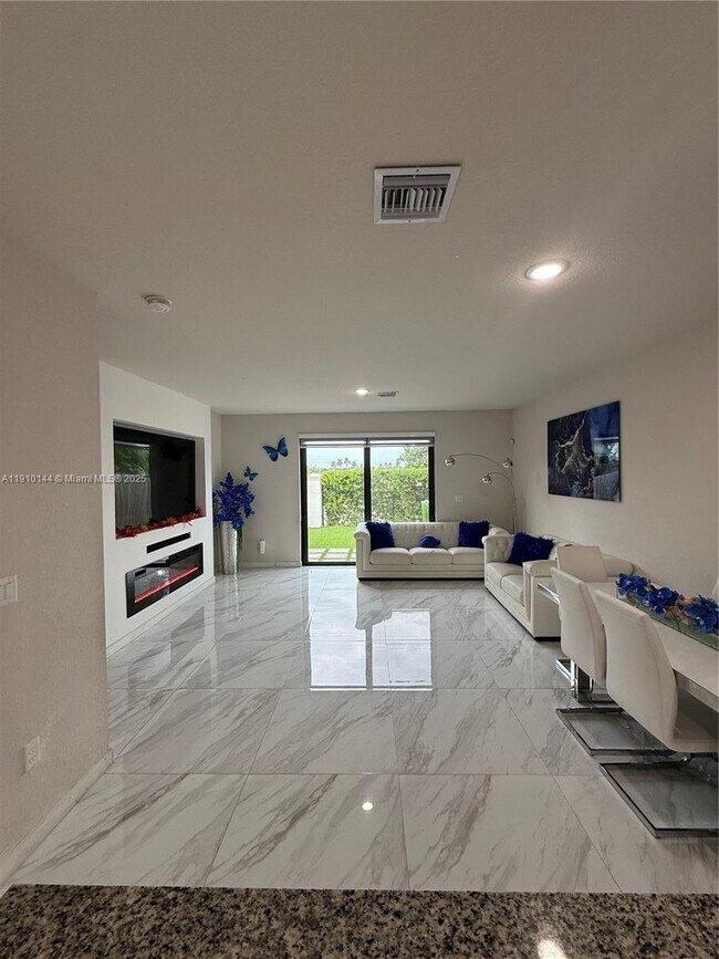 Photo - 10917 SW 232nd Terrace