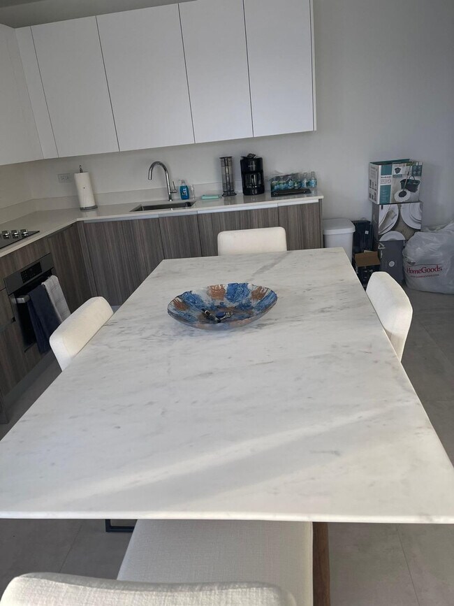 Photo - 239 SW 9th St Unit SI FL20-ID1541453P