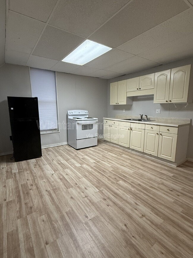 Photo - 429 N 8th St Unidad E