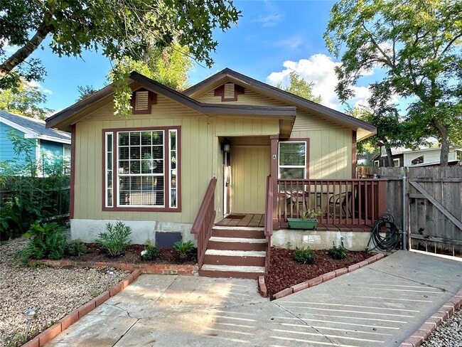 Building Photo - 2103 E 16th St