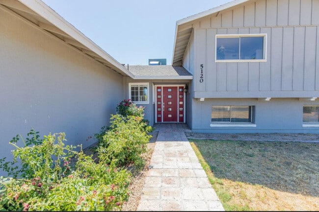 Photo - 5120 S Dorsey Ln