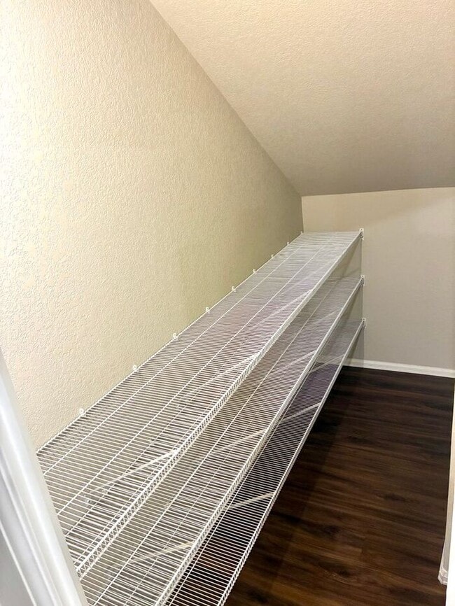 Photo - 2 WEEKS FREE! Spacious Townhome!