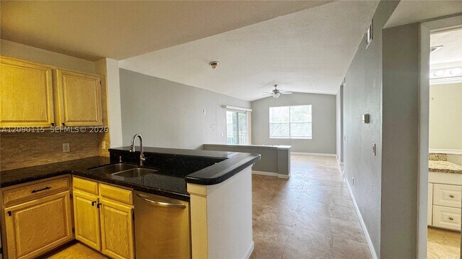 1760 Palm Cove Blvd Unit 5-305