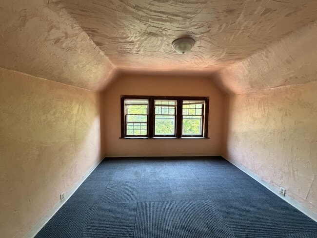 Photo - 3601 W Highland Blvd Unit 1