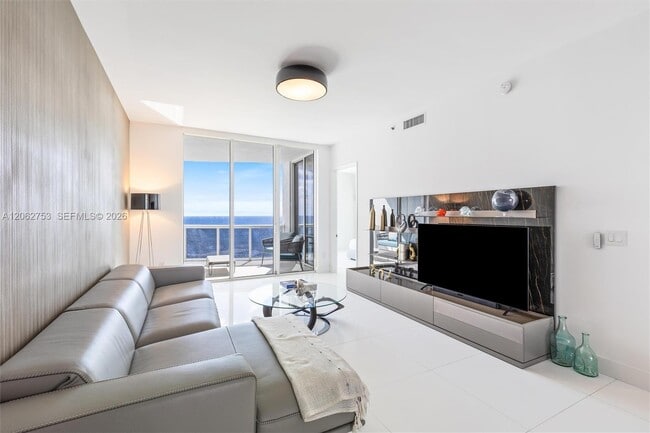 Photo - 15811 Collins Ave Unit 1604