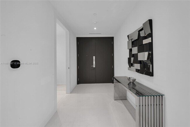 Photo - 300 Biscayne Blvd Way Unit 2804