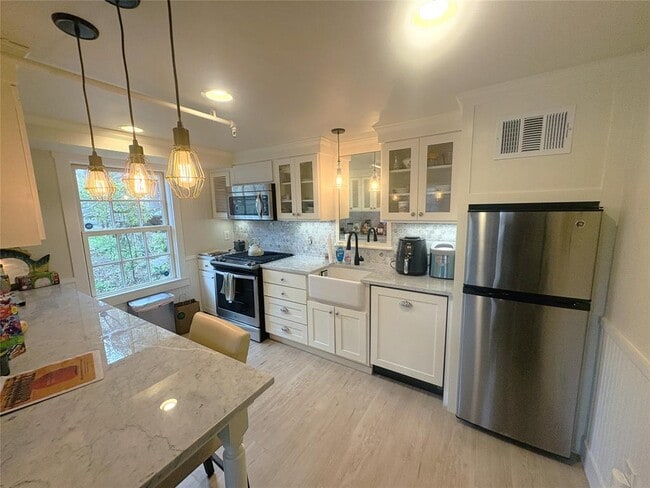 Photo - 1107 Nueces St