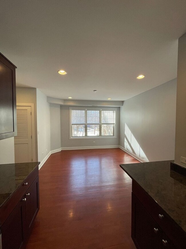 Photo - 1448 W Thorndale Ave Unit 1N