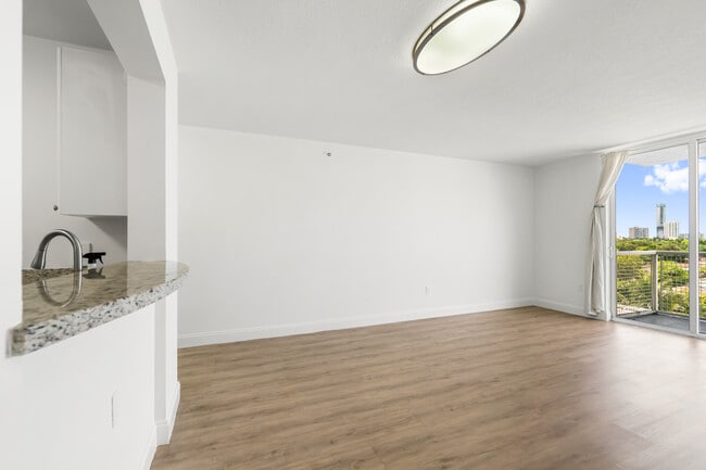 Photo - 900 SW 8th St Condo Unit # 603