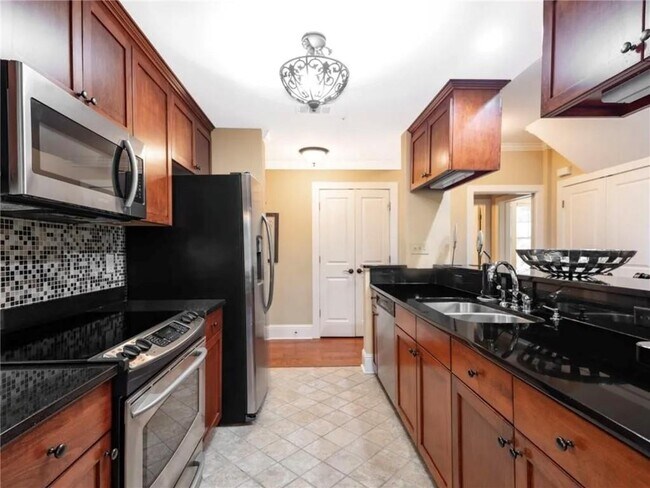 Photo - 1060 Tailwater Unit F