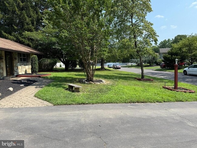 Building Photo - 123 Pearl Dr Rental