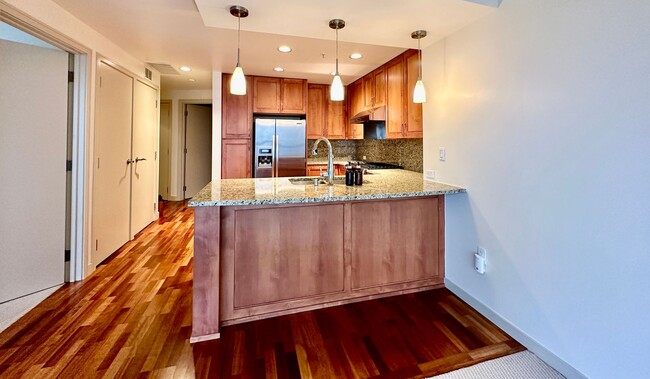 Photo - 1Bd/1Ba Bellevue Condo Unit 803