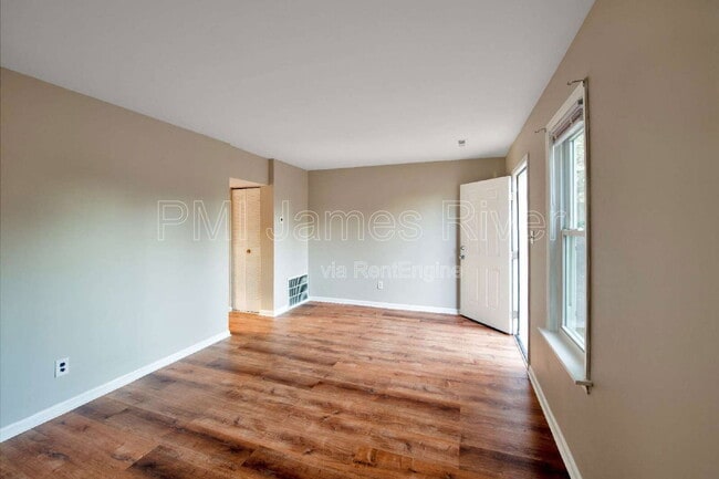 Photo - 6112 Keydet Ct