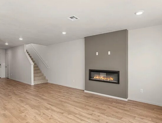 Photo - 2629 Meadows Ln