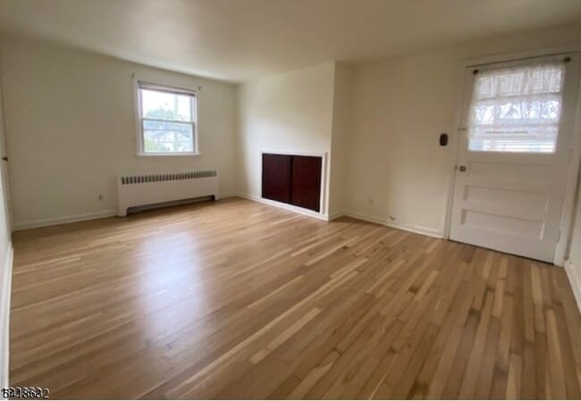 Photo - 1968 Vauxhall Rd