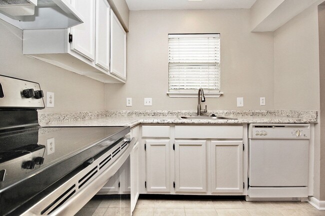 Photo - 3127 Heathstead Place