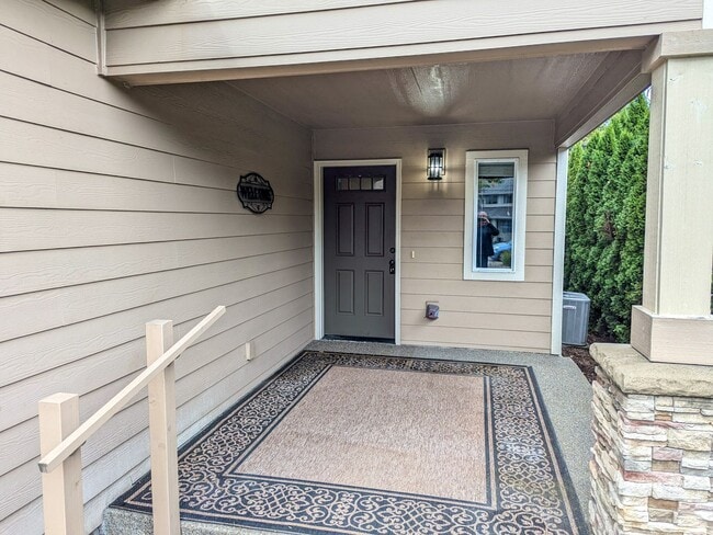 Photo - 407-409 Madrona Ave SE Unit 409