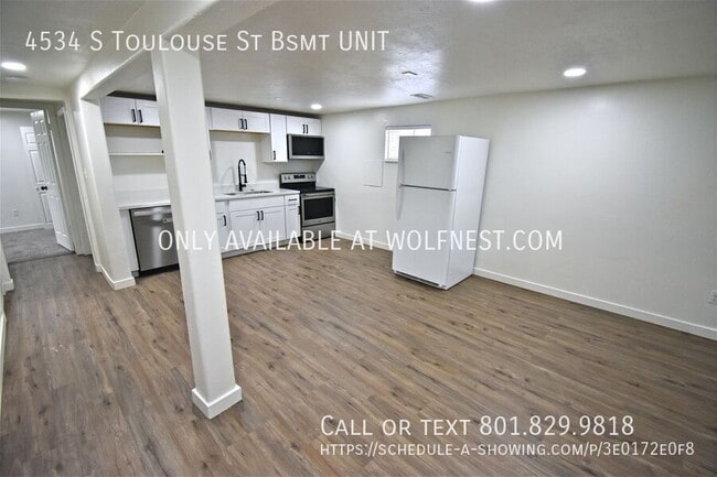 Photo - 4534 Toulouse St