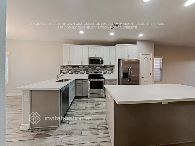 Photo - 112 S 120th Ave